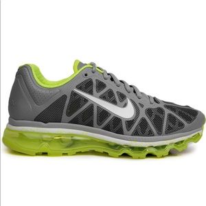 Nike Air Max+ in grey/silver & neon yellow -size 6